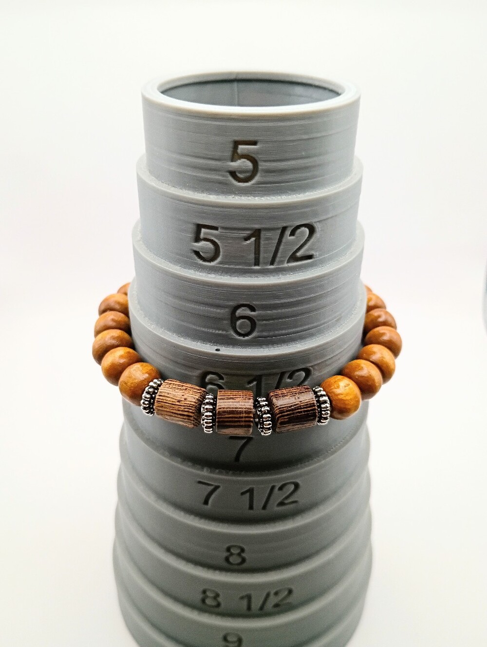 Bracelets - Picture 3 of 6